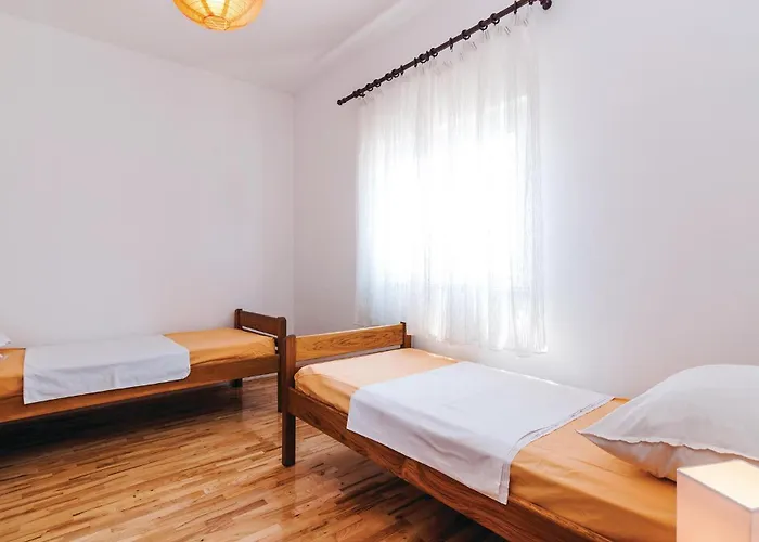 Two-bedroom In Apartmán