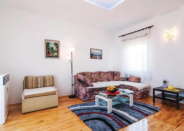 Two-bedroom In Apartmán