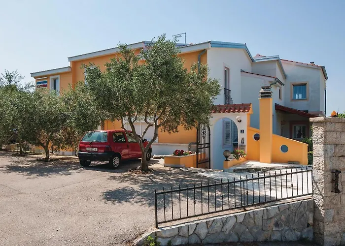 Two-bedroom In Apartmán