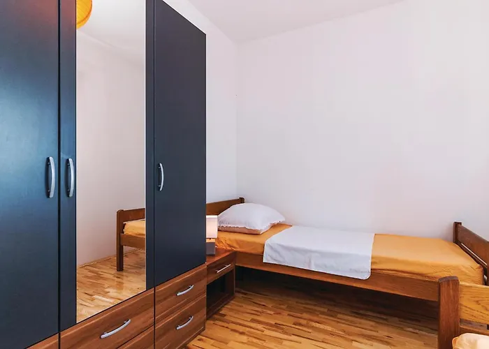 Two-bedroom In Posedarje